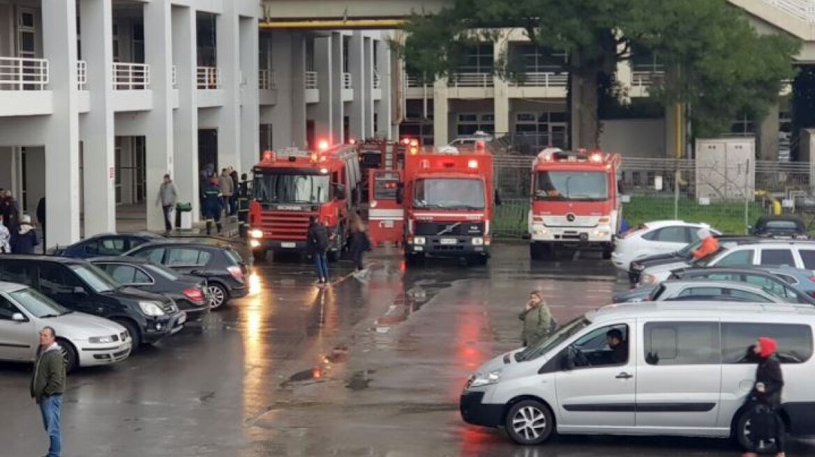 Φωτιά στο ΟΑΚΑ - Ματαιώθηκαν οι Χειμερινοί Αγώνες Κολύμβησης