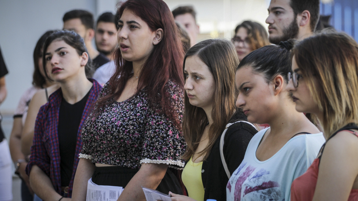 Αλλαγές στη Γ' Λυκείου: Αυξάνονται ύλη και διδακτικές ώρες 