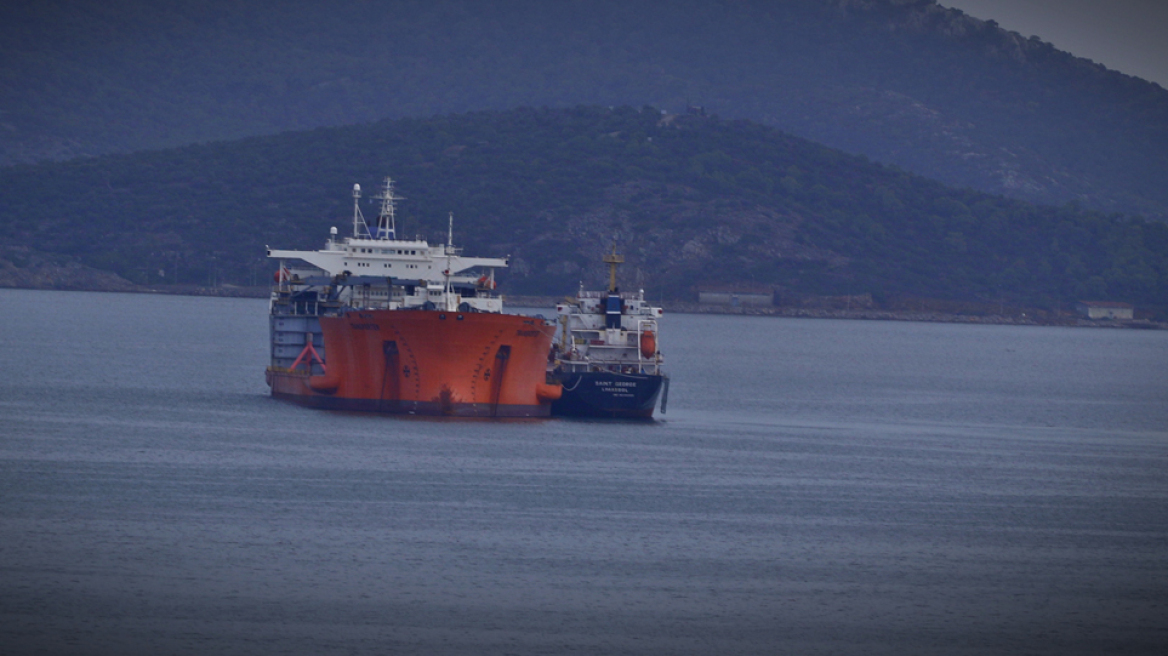 Δεξαμενόπλοιο με σημαία Παναμά φέρεται να δέχθηκε επίθεση νοτιοδυτικά της Μόκα στην Υεμένη