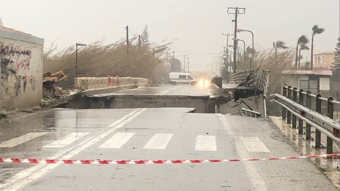 Κακοκαιρία: Εικόνες Αποκάλυψης στην Κρήτη - Ένας αγνοούμενος, καταρρέουν γέφυρες, ανυπολόγιστες ζημιές