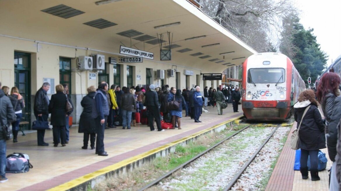 Άρπαξε τα εμπορεύματα από κυλικείο του ΟΣΕ στο Λιανοκλάδι