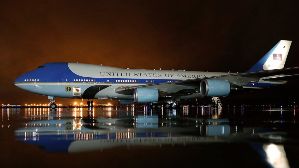 Στάση στη Σούδα θα κάνει το Air Force One με τον Τραμπ τα μεσάνυχτα