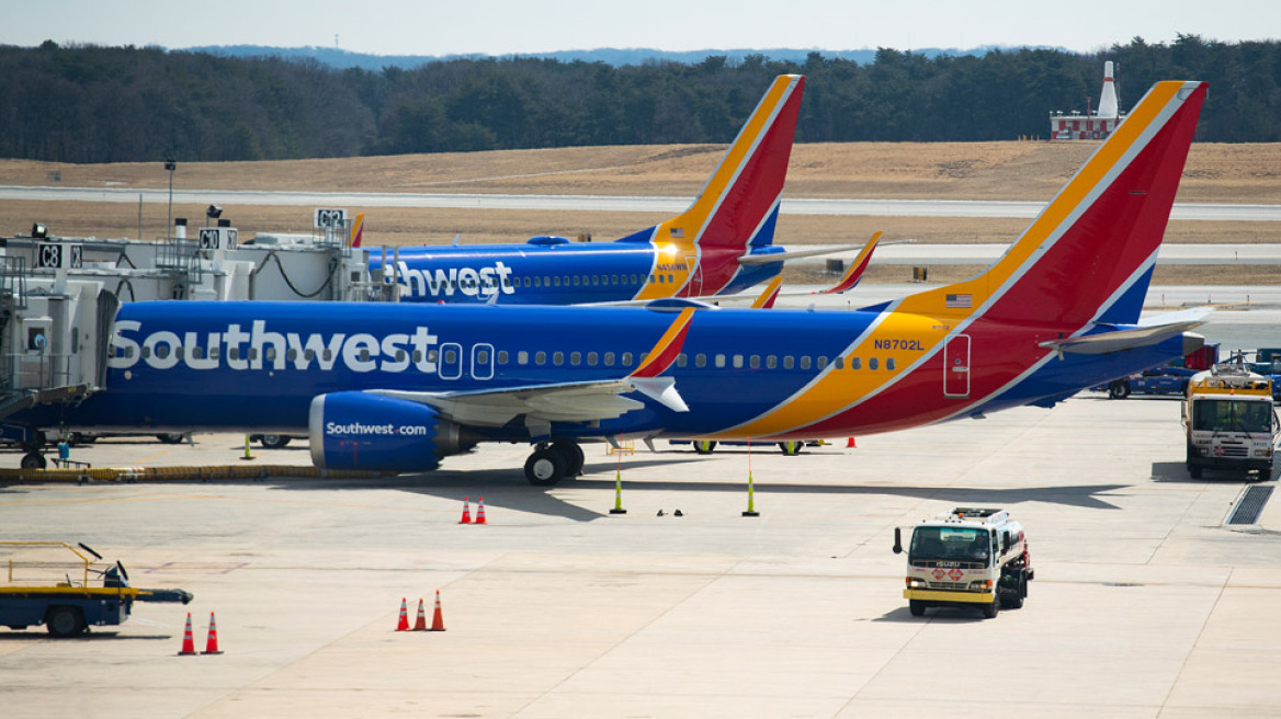 Οι ΗΠΑ καθηλώνουν τα Boeing 737 MAX με απόφαση Τραμπ