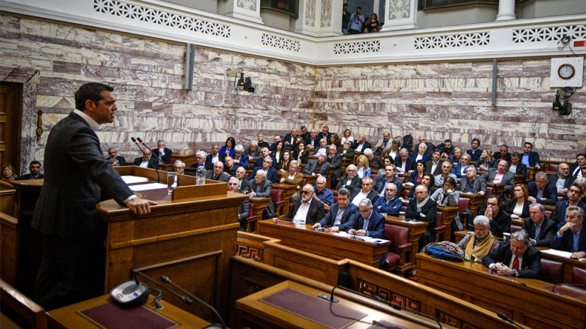 Το φάσμα της ήττας τρελαίνει τον ΣΥΡΙΖΑ: Όλοι εναντίον όλων και στη μέση ο Τσίπρας