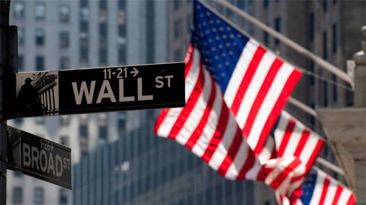 Wall Street: Κέρδη για τους τρεις μεγάλους δείκτες