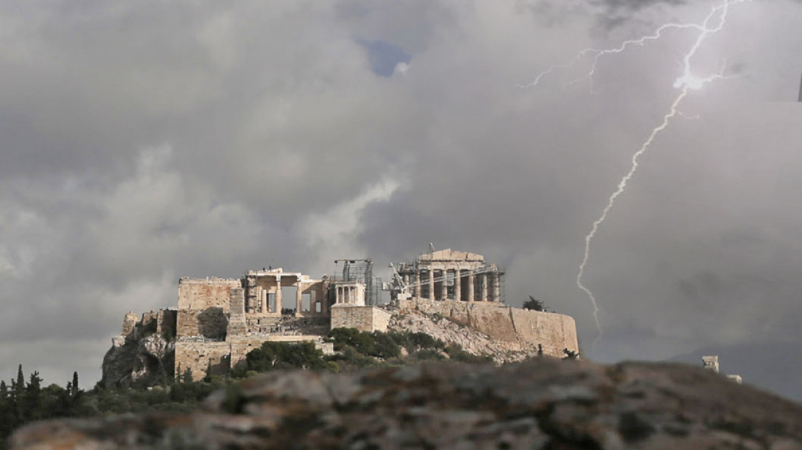 Πόσο εκτεθειμένη είναι η Ακρόπολη στους κεραυνούς 