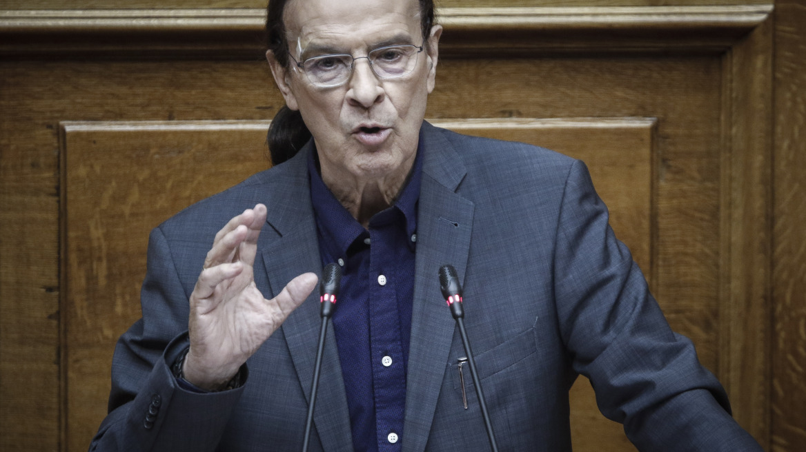 «Φίλια πυρά» κατά του νομοσχεδίου Γαβρόγλου - Απόσυρση διάταξης ζητά ο Κουράκης