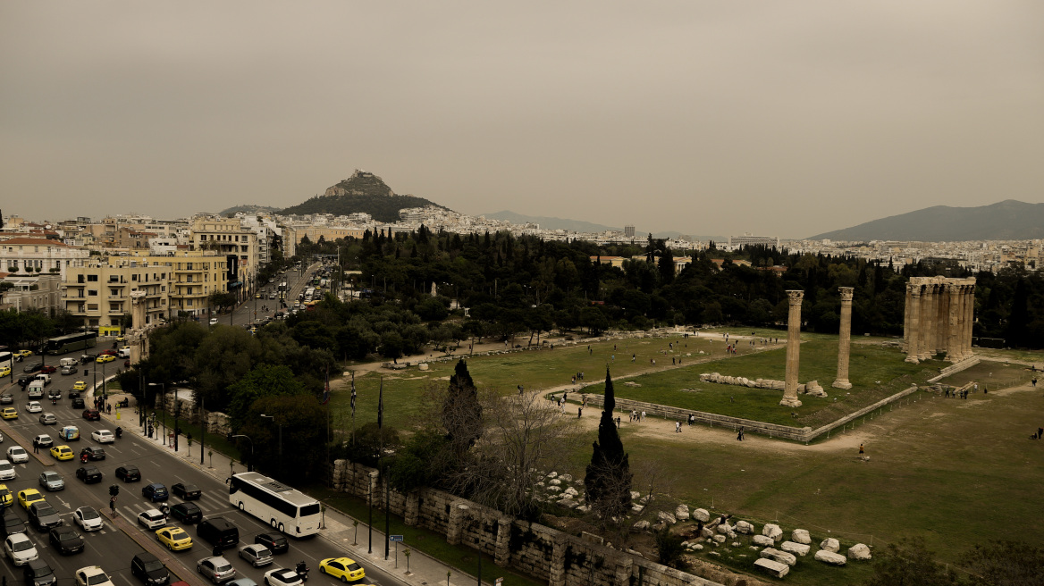 Ο καιρός από τον Καλλιάνο στον ΘΕΜΑ 104,6: Σκόνη μέχρι το Μ. Σάββατο - Υψηλές για την εποχή οι θερμοκρασίες