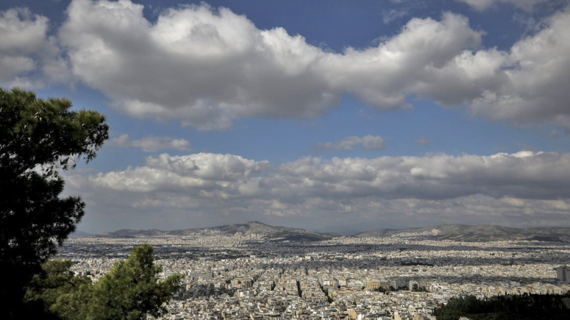 Καιρός Πάσχα: Ηλιοφάνεια μέχρι και τη Δευτέρα του Πάσχα 