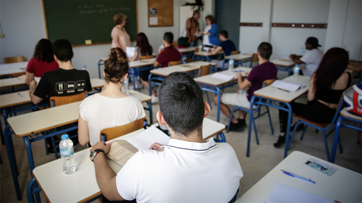 Πανελλαδικές 2019: Αλαλούμ με τον αριθμό των εισακτέων και το νέο Μηχανογραφικό