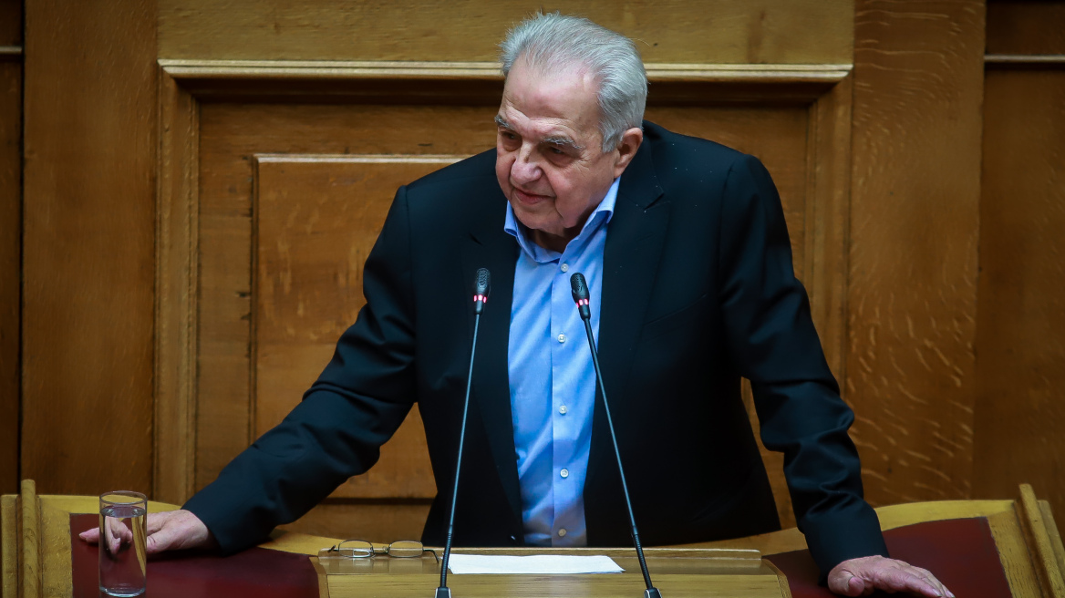 Φλαμπουράρης: Συναντώ όσους μου το ζητούν με στόχο να λύνω τα προβλήματα