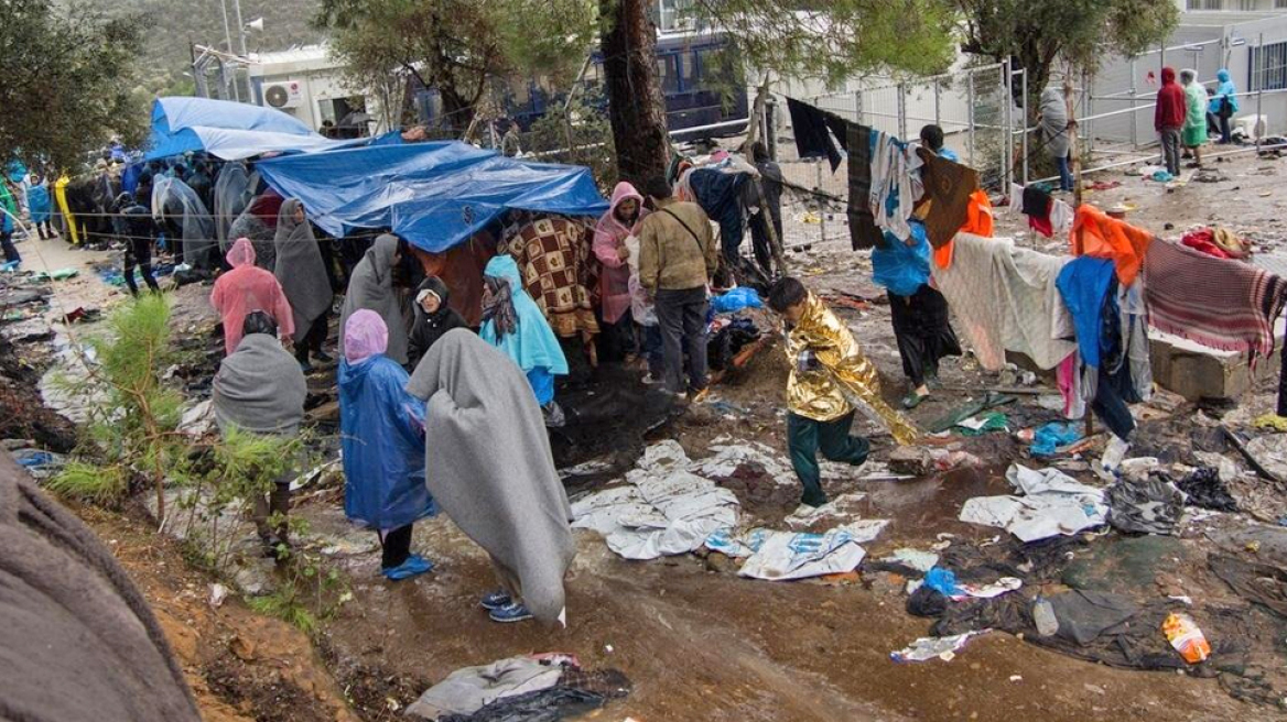 Οι νέοι σήμερα δεν ενδιαφέρονται μόνο για το «εγώ», αλλά για το «εμείς»