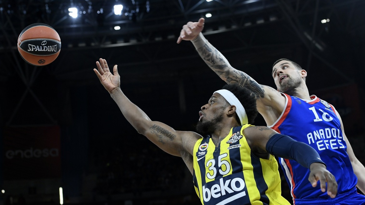 Euroleague Final 4, Φενέρ-Εφές 73-92: «Δαίμονας» Λάρκιν την έστειλε για πρώτη φορά στον τελικό!