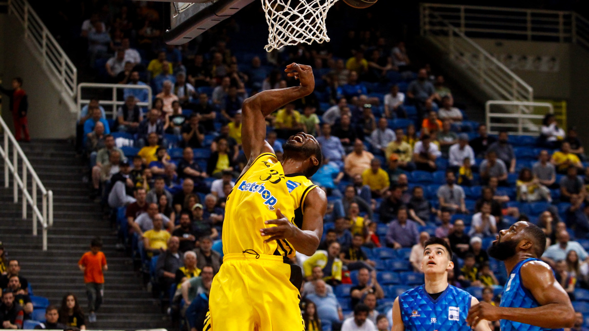 Basket League, ΑΕΚ-Χολαργός 84-62: Υψηλή πτήση με Χάντερ και Σαντ-Ρόος