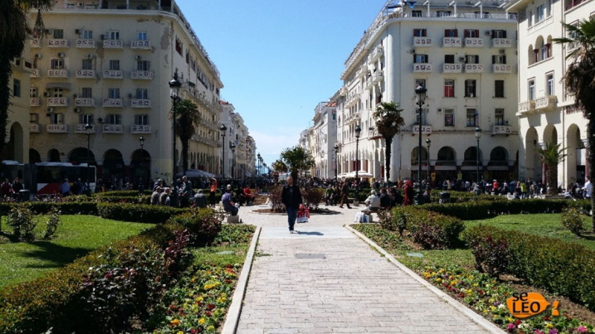 Θεσσαλονίκη: Οδηγός έκανε την πινακίδα του ΚΟΚ ...ανταλλακτικό στο αυτοκίνητό του 