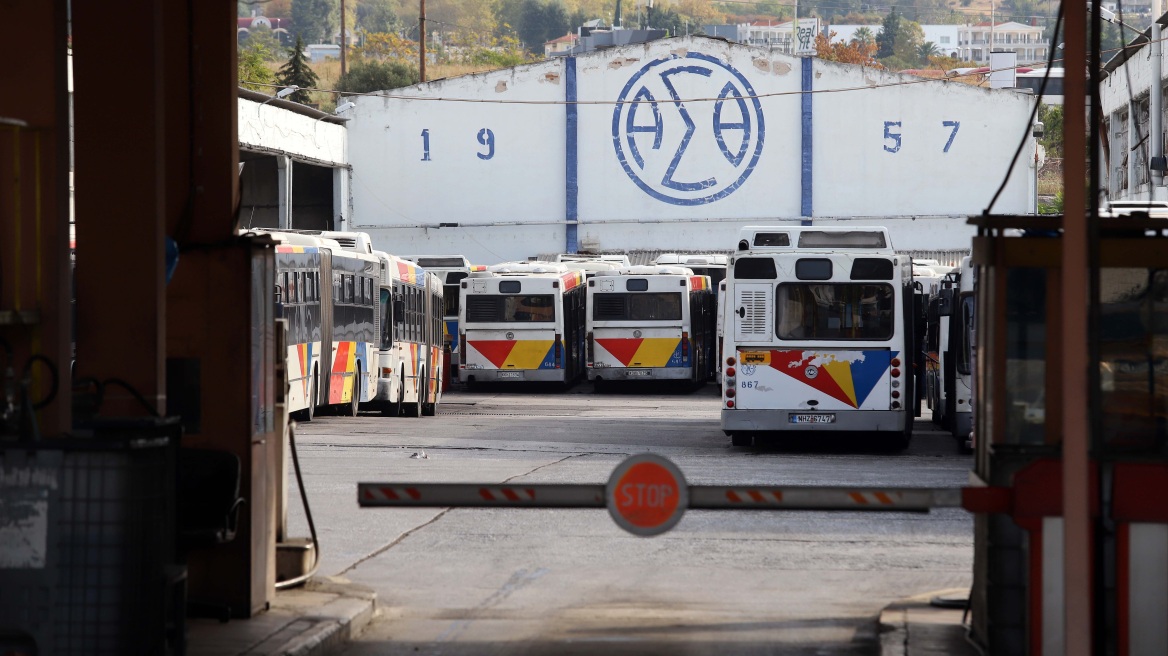 Εργαζόμενοι ΟΑΣΘ σε Σπίρτζη: Ούτε εκβιαζόμαστε, ούτε εξαγοραζόμαστε