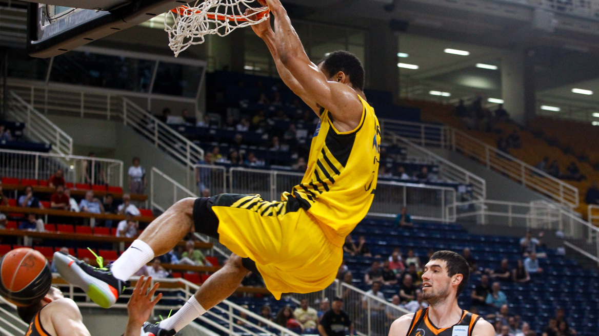 Basket League, ΑΕΚ-Προμηθέας Πατρών 88-60: Κιτρινόμαυρο πάρτι στο ΟΑΚΑ