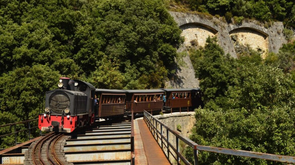 Σταμάτησαν τα δρομολόγια του Μουτζούρη στο Πήλιο - Αντιδράσεις στον Βόλο