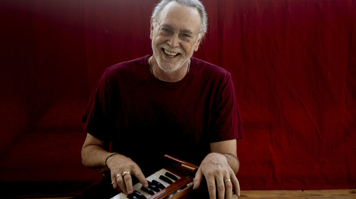 Krishna Das: Ο Αμερικάνος rockstar μουσικός της γιόγκα στην Ελλάδα