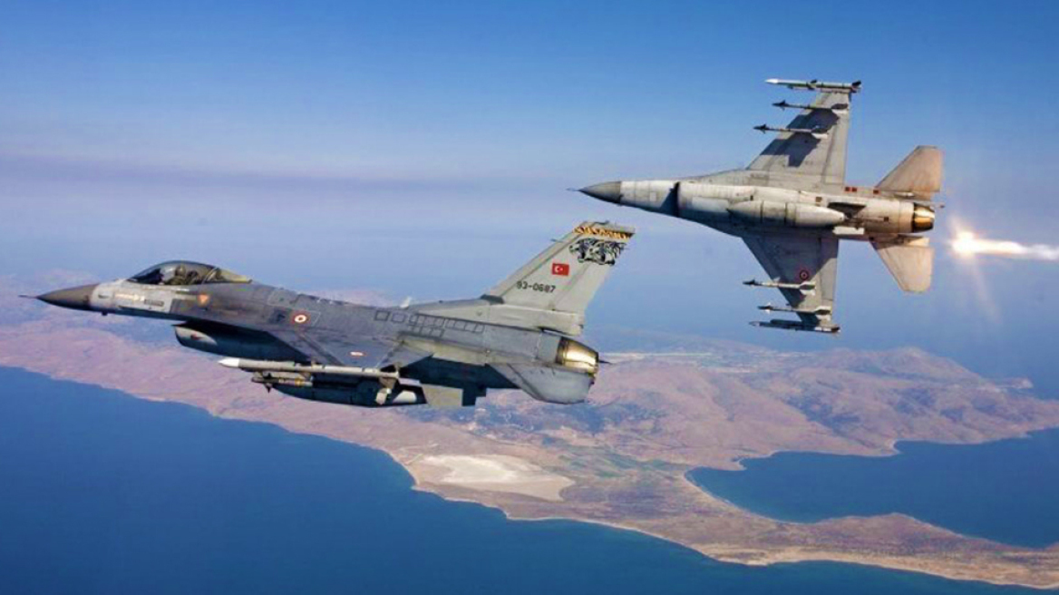 Δύο τουρκικά F-16 πέταξαν πάνω από την Κίναρο στα Δωδεκάνησα