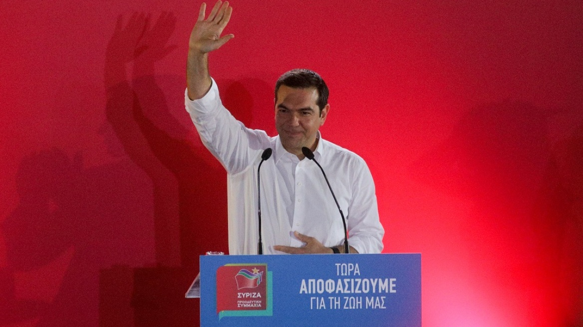 Financial Times: Η μεσαία τάξη στην Ελλάδα κουράστηκε πια με τον Τσίπρα