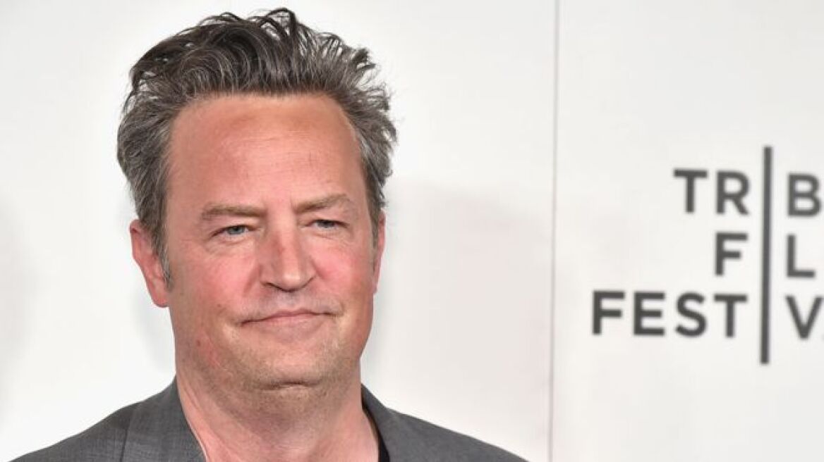 Φιλαράκια: Αγνώριστος ο Matthew Perry - Ανησυχία για την υγεία του