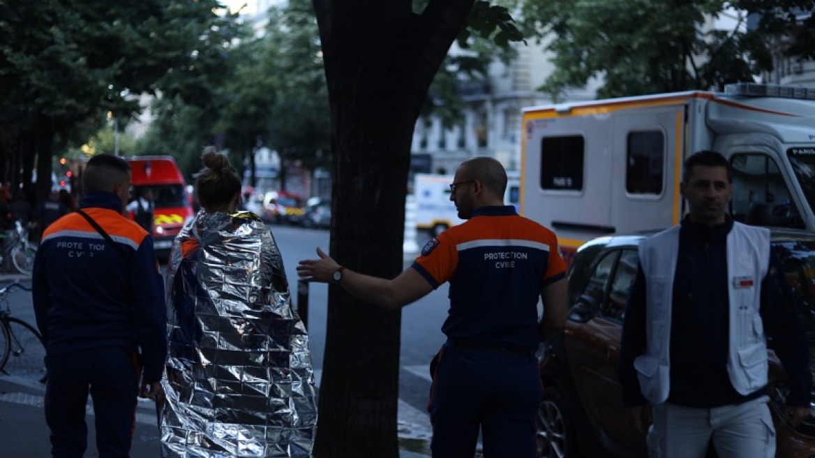 Γαλλία: Τρεις νεκροί από πυρκαγιά σε εξαώροφο κτίριο στο κέντρο του Παρισιού