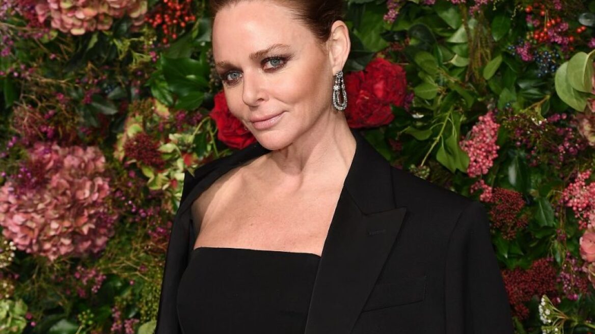 Γιατί η Stella McCartney δεν είναι οπαδός του πλυσίματος των ρούχων