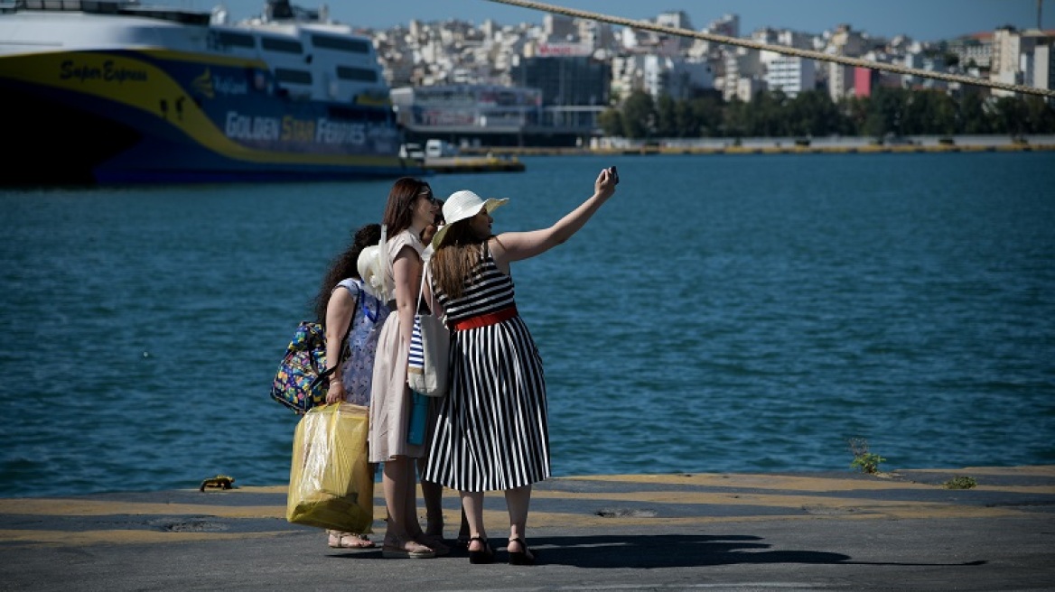 Πειραιάς: Κλιματιζόμενες αίθουσες λόγω καύσωνα σήμερα και αύριο