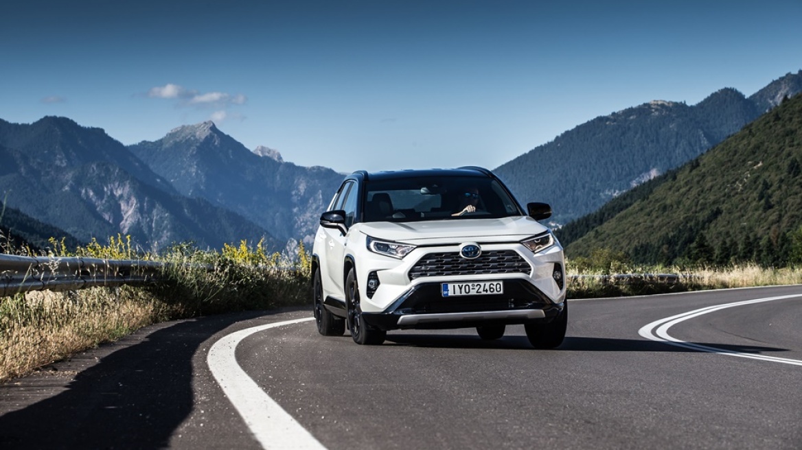 Νέο Toyota RAV4 Hybrid: Πρώτη δοκιμή στην Ελλάδα - Τελικά αξίζει - Τιμή;