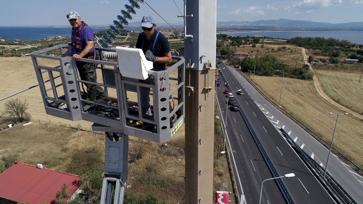 ΔΕΔΔΗΕ: Μέχρι το βράδυ η αποκατάσταση της ηλεκτροδότησης στην Κασσάνδρα Χαλκιδικής