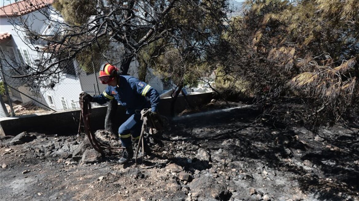 Συνελήφθη 64χρονος για τη φωτιά σε οικισμό στα Μέγαρα