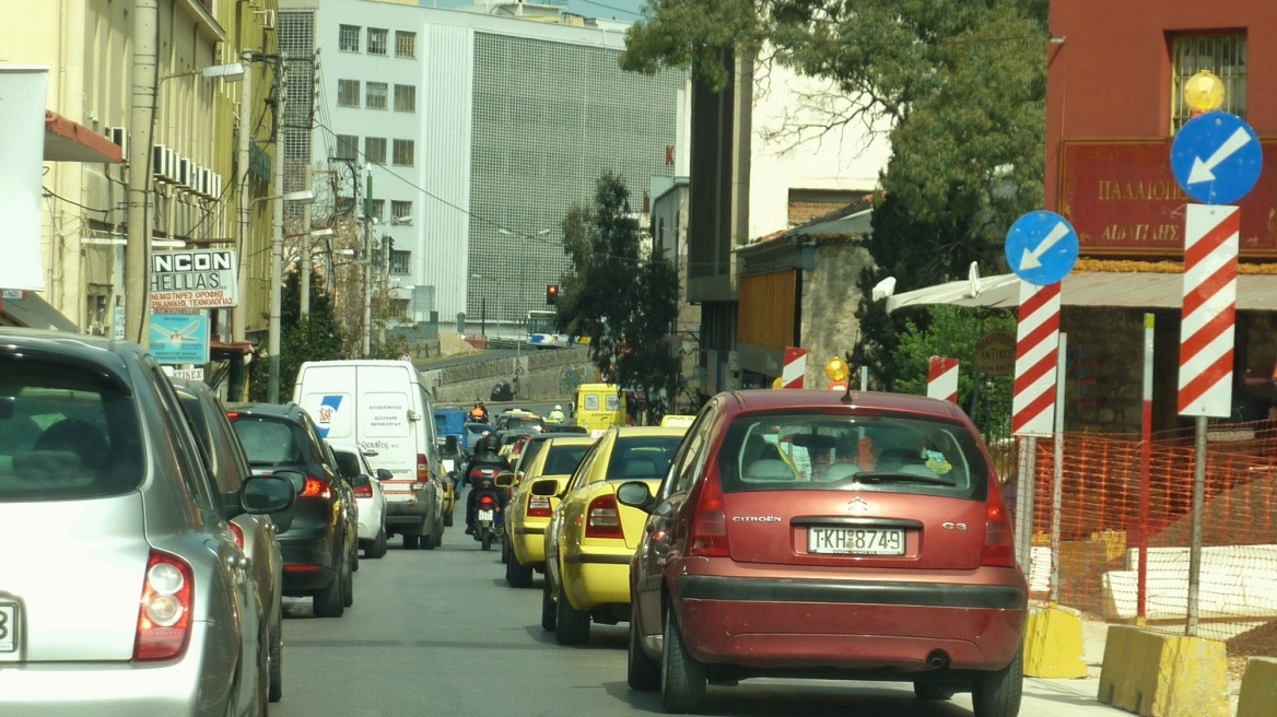 Νέα ταλαιπωρία για τους οδηγούς που κινούνται στον Πειραιά