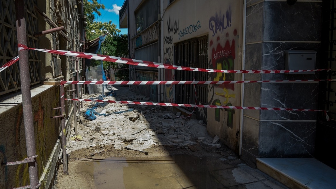 Σεισμός στη Μαγούλα: 10.000 πολίτες ζητούν έλεγχο των ακινήτων τους