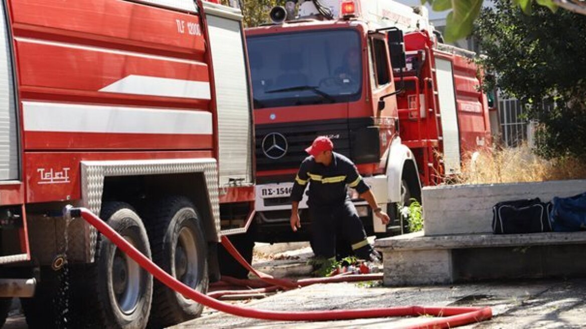 Φωτιά σε αποθήκη στα Βεσκουκέικα Κάτω Αχαΐας - Τραυματίας ένας αλλοδαπός