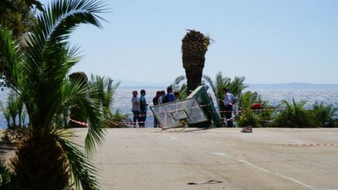 Τραγωδία με την μπασκέτα στη Χίο: Να αποδοθούν ευθύνες εκεί που πρέπει, λέει ο πατέρας του 19χρονου