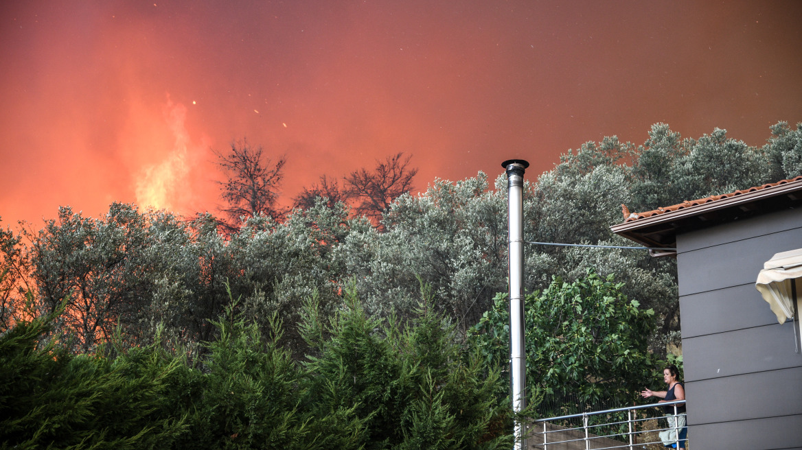 Ιατρικός σύλλογος Αθηνών: Μην εκτίθενται στον καπνό οι ευπαθείς ομάδες 