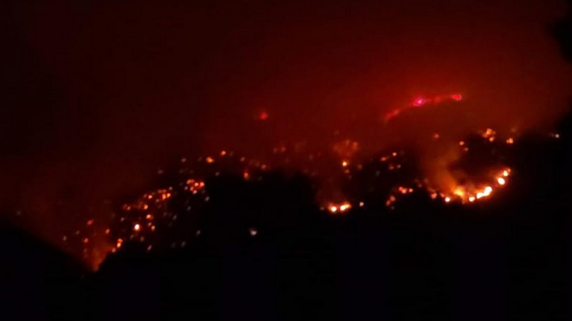 Δεύτερη νύχτα αγωνίας από την μεγάλη φωτιά στην Εύβοια - Βόρεια κινείται το μέτωπο