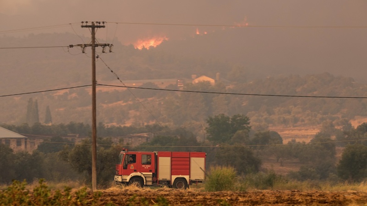 Εύβοια: Σε ύφεση η πυρκαγιά – Κάηκαν 23.565 στρέμματα 