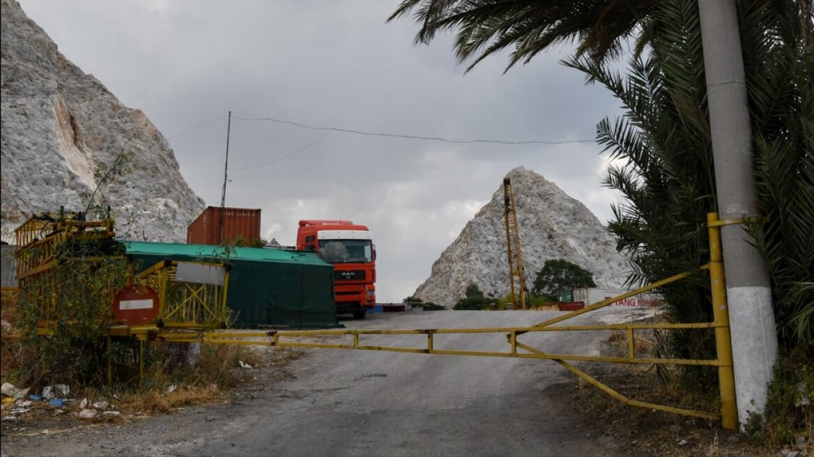 Έγκλημα στον Κορυδαλλό: Ένα... πόκεμον και μια λάμπα οδήγησαν στους δολοφόνους