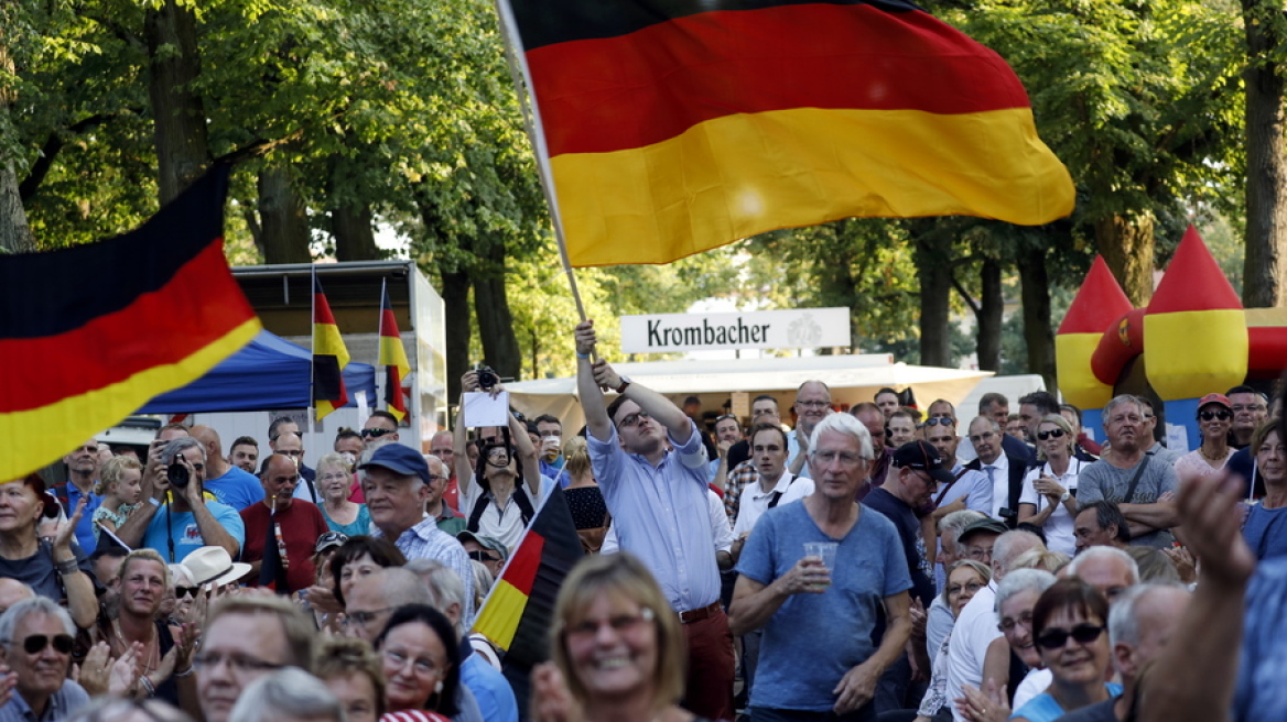 Γερμανία: Το ακροδεξιό AfD στήριξαν οι νέοι σε Σαξονία και Βρανδεμβούργο