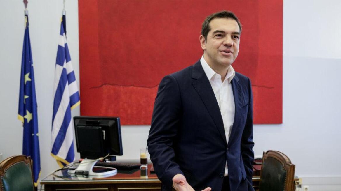 Αλέξης Τσίπρας: Η κυβέρνηση τρώει από τα έτοιμα... 