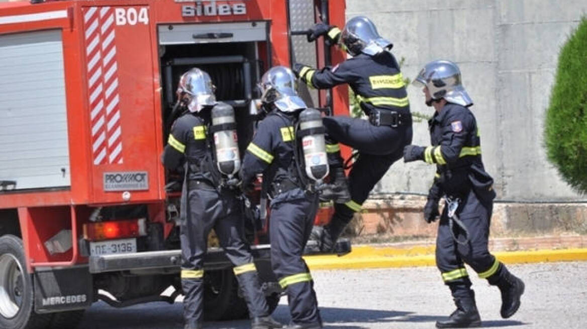 Φωτιά στο Γύθειο: Καλύτερη η εικόνα