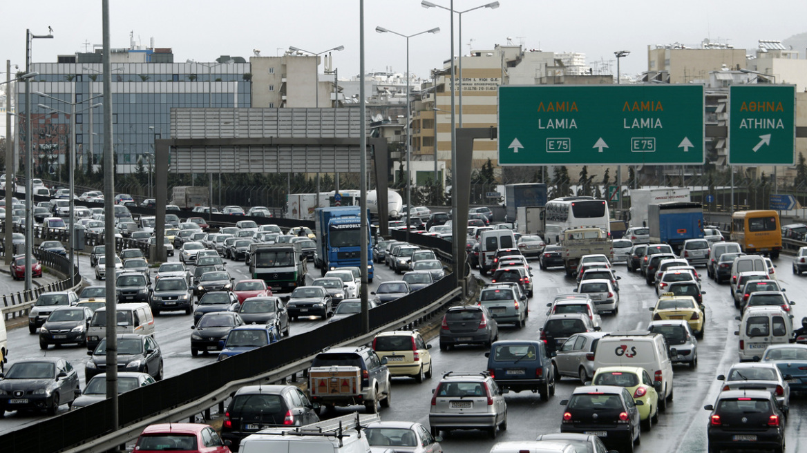 Αυξημένη κίνηση στη λεωφόρο Κηφισού λόγω τροχαίου