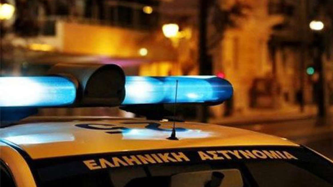 Πάτρα: Άγνωστοι πυροβόλησαν με καραμπίνα και πιστόλι μέσα από αυτοκίνητο