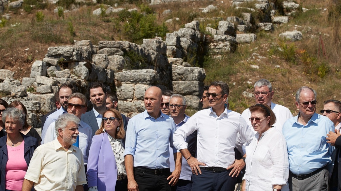 Στο αρχαίο θέατρο Δωδώνης ο Κυριάκος Μητσοτάκης