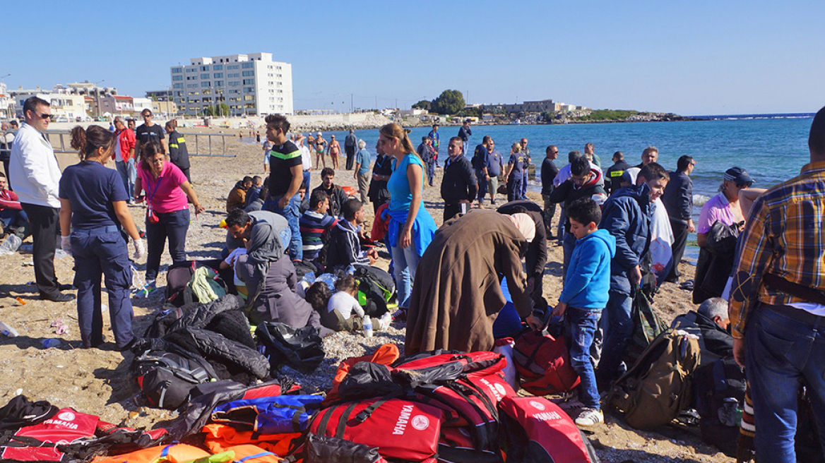 Προσφυγικό: Ενίσχυση των δυνάμεων του λιμενικού και αποσυμφόρηση των νησιών, αποφάσισε η κυβέρνηση