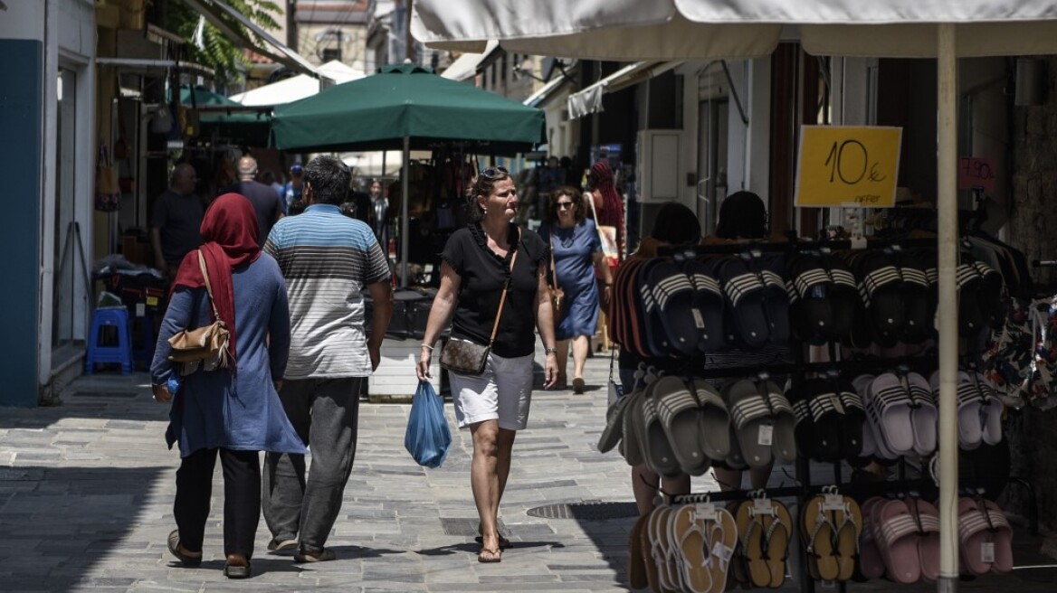 Νησιά Βόρειου Αιγαίου: «Τουριστική εξάρτηση» από την Τουρκία με 117.000 επισκέπτες