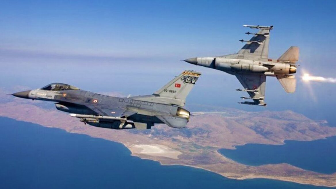 Τουρκικά F-16 πραγματοποίησαν υπερπτήσεις πάνω από τη νήσο Ρω