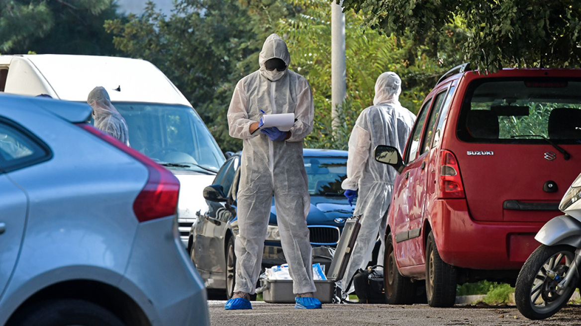 Βρέθηκε εκρηκτικός μηχανισμός πίσω από το ΑΤ Ζωγράφου - Δείτε τη στιγμή της ελεγχόμενης έκρηξης